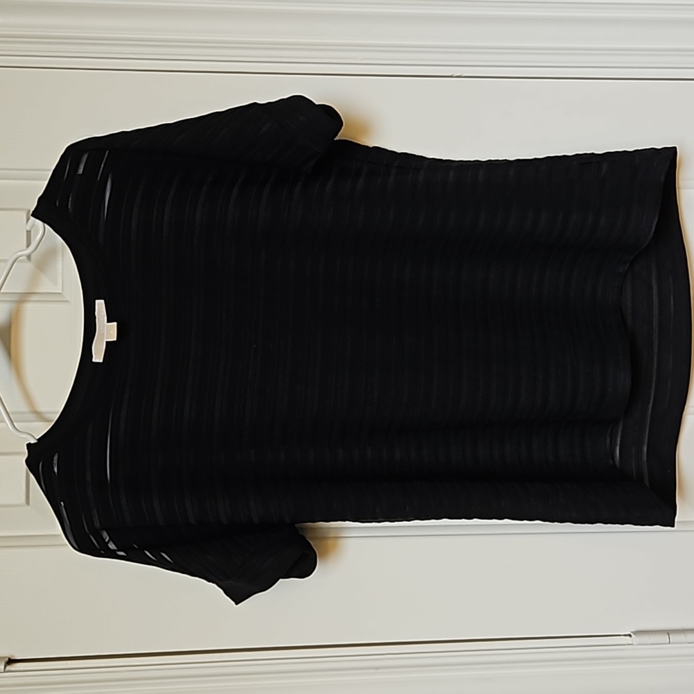 EUC Michael Michael Kors Mesh Striped Short Sleeve Cold Shoulder Tee on Black,SM